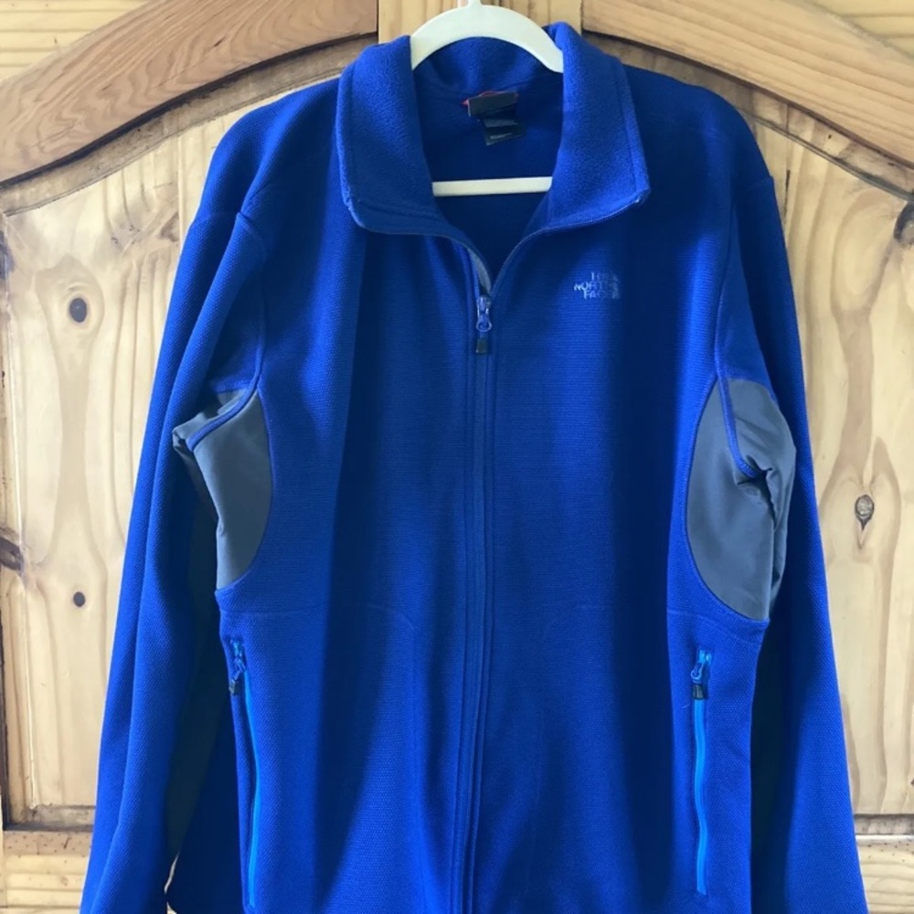 Men’s The North Face purple blue gray zip front jacket - size XL